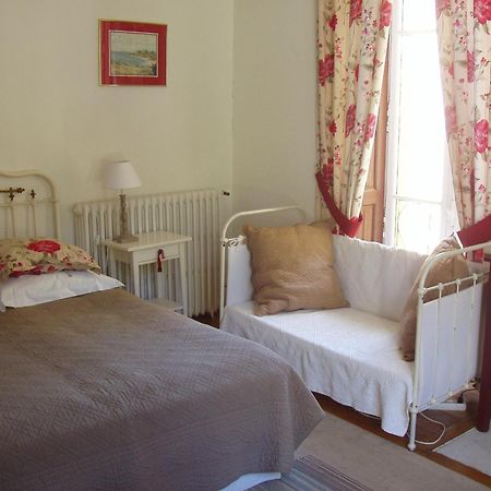 Castel De La Pique Bed & Breakfast Bagnères-de-Luchon Exterior foto