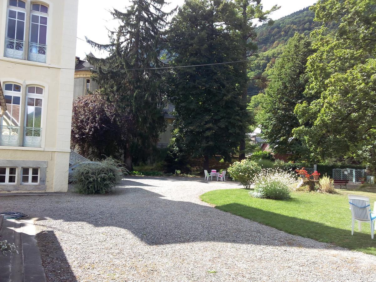 Castel De La Pique Bed & Breakfast Bagnères-de-Luchon Exterior foto