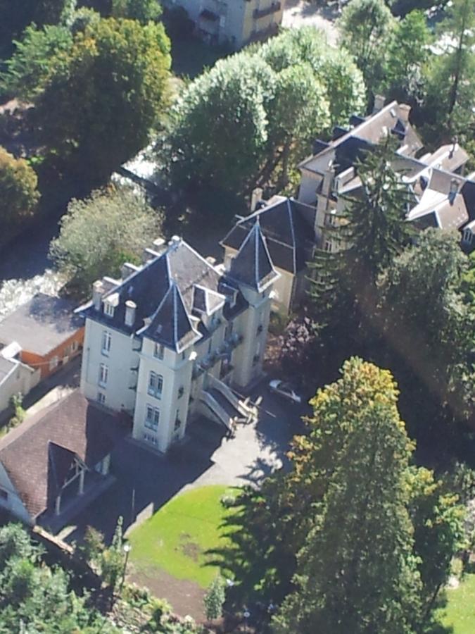 Castel De La Pique Bed & Breakfast Bagnères-de-Luchon Exterior foto